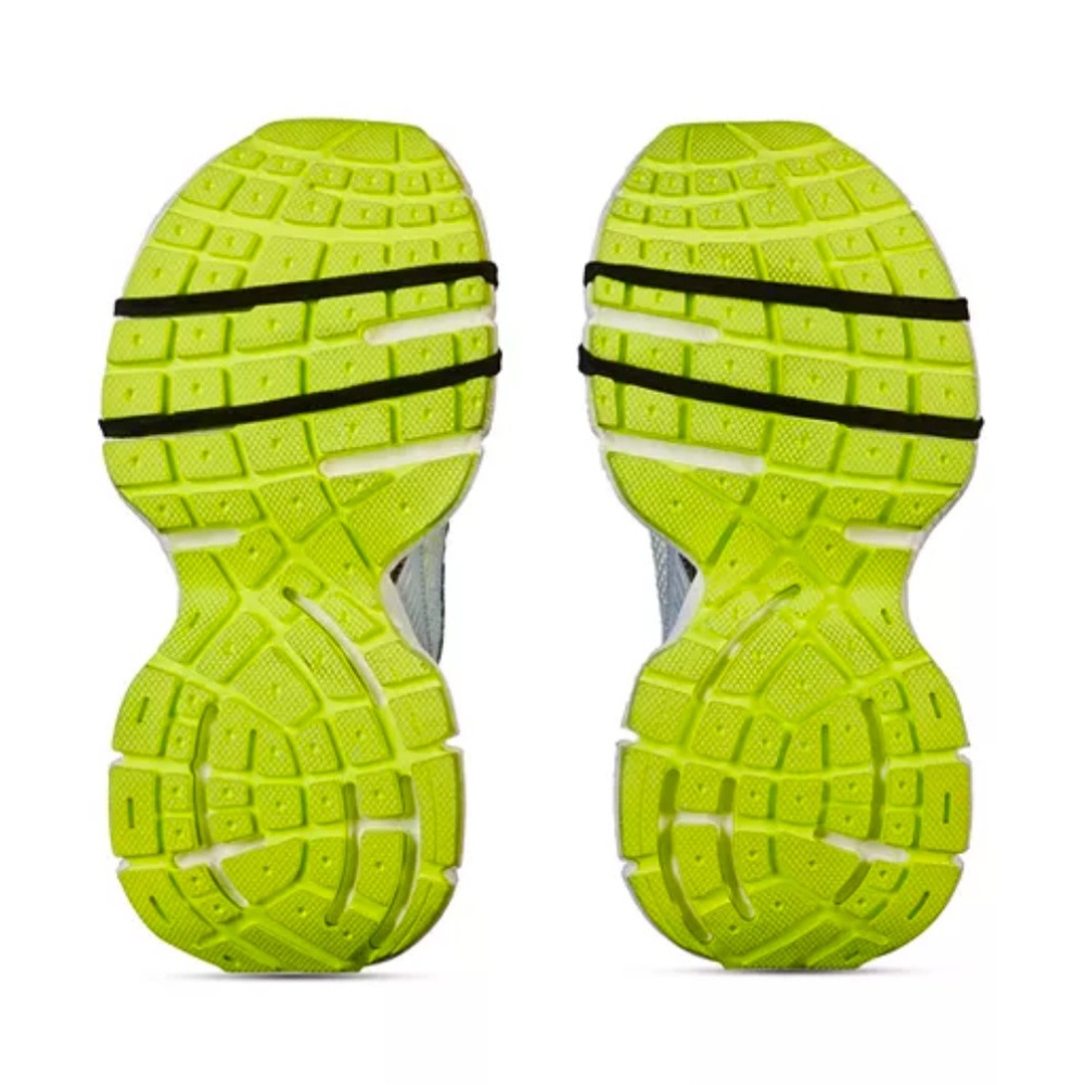 New Authentic BALENCIAGA 3XL distressed mesh and rubber sneakers - Picture 6 of 14